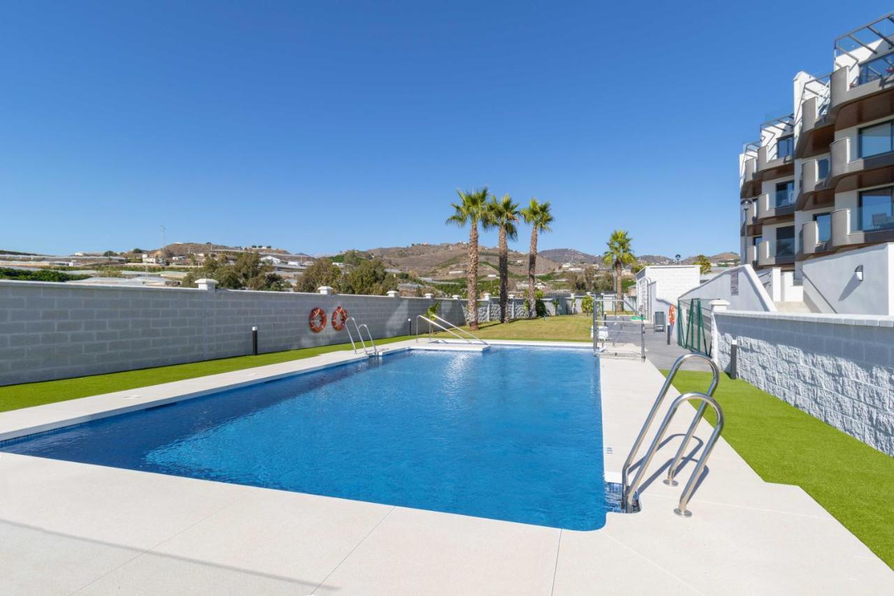 Marinsa Beach, 1 Bedroom With Seaview Торрокс Екстер'єр фото