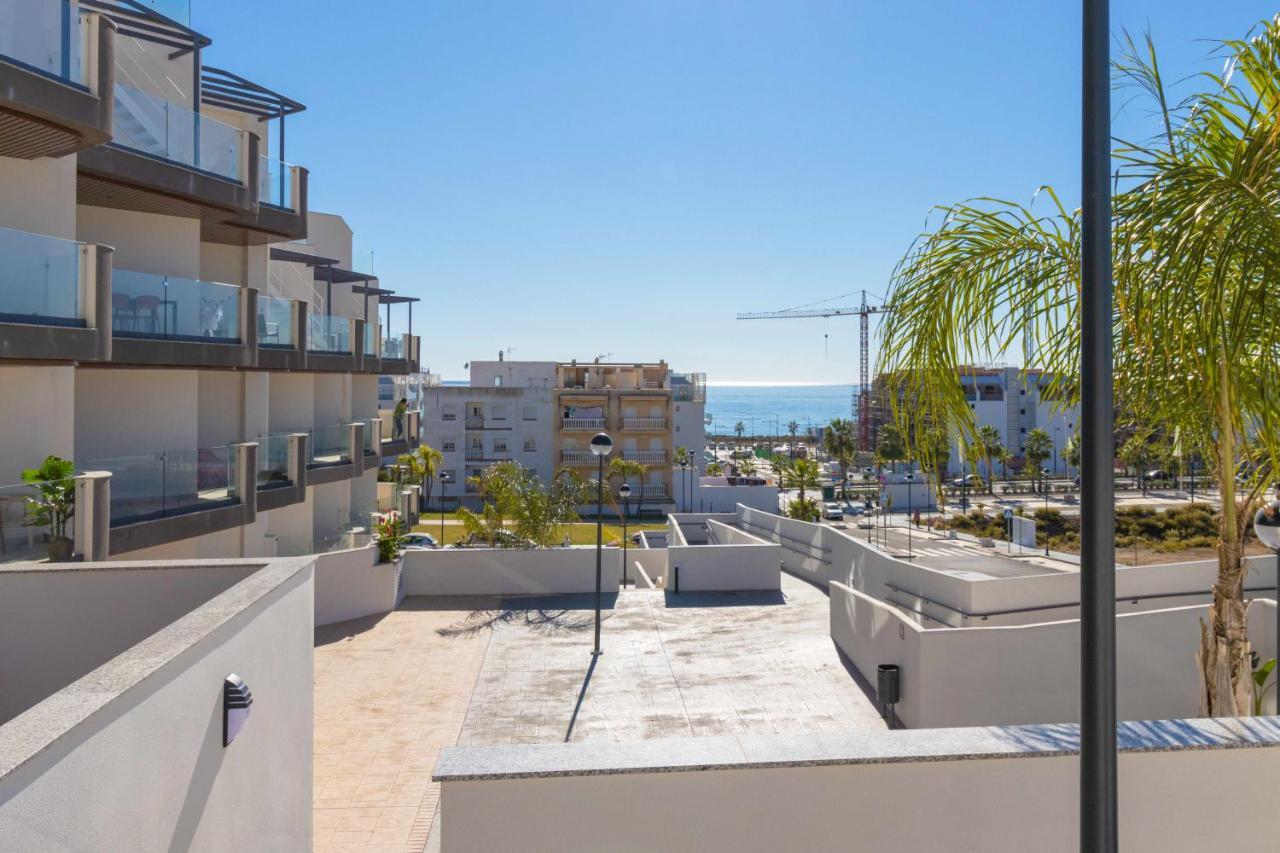 Marinsa Beach, 1 Bedroom With Seaview Торрокс Екстер'єр фото