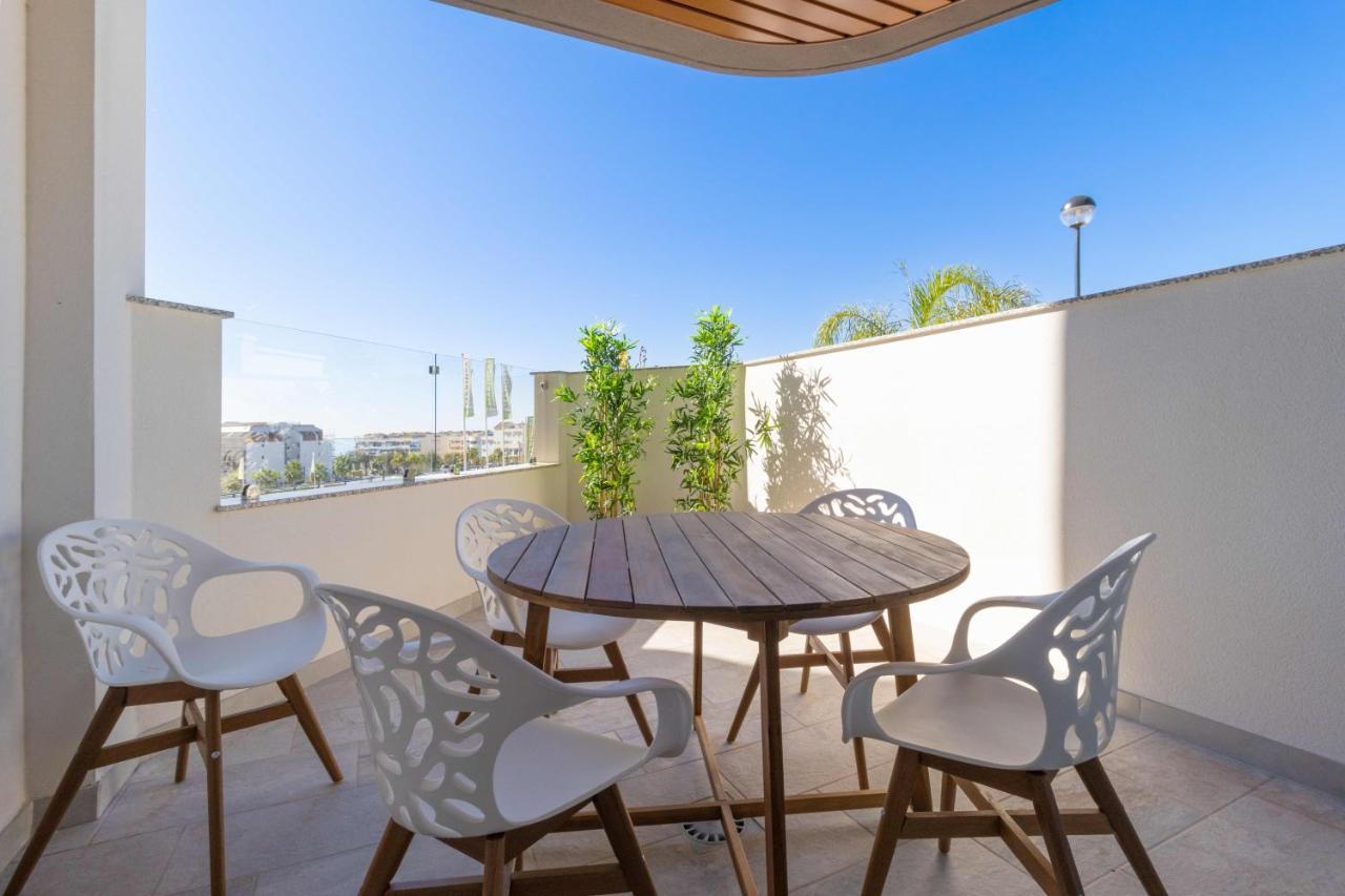 Marinsa Beach, 1 Bedroom With Seaview Торрокс Екстер'єр фото